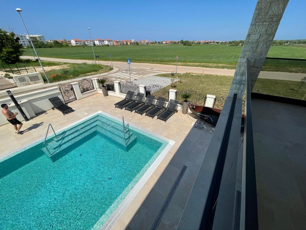 Vila Softic Azra Umag Exterior foto