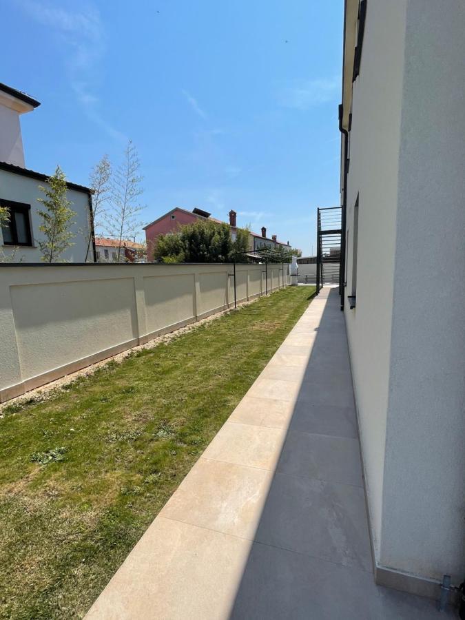 Vila Softic Azra Umag Exterior foto